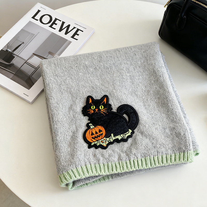 Women Shoes Must Have - 2Pcs Creative Decorative Cat and Pumpkin