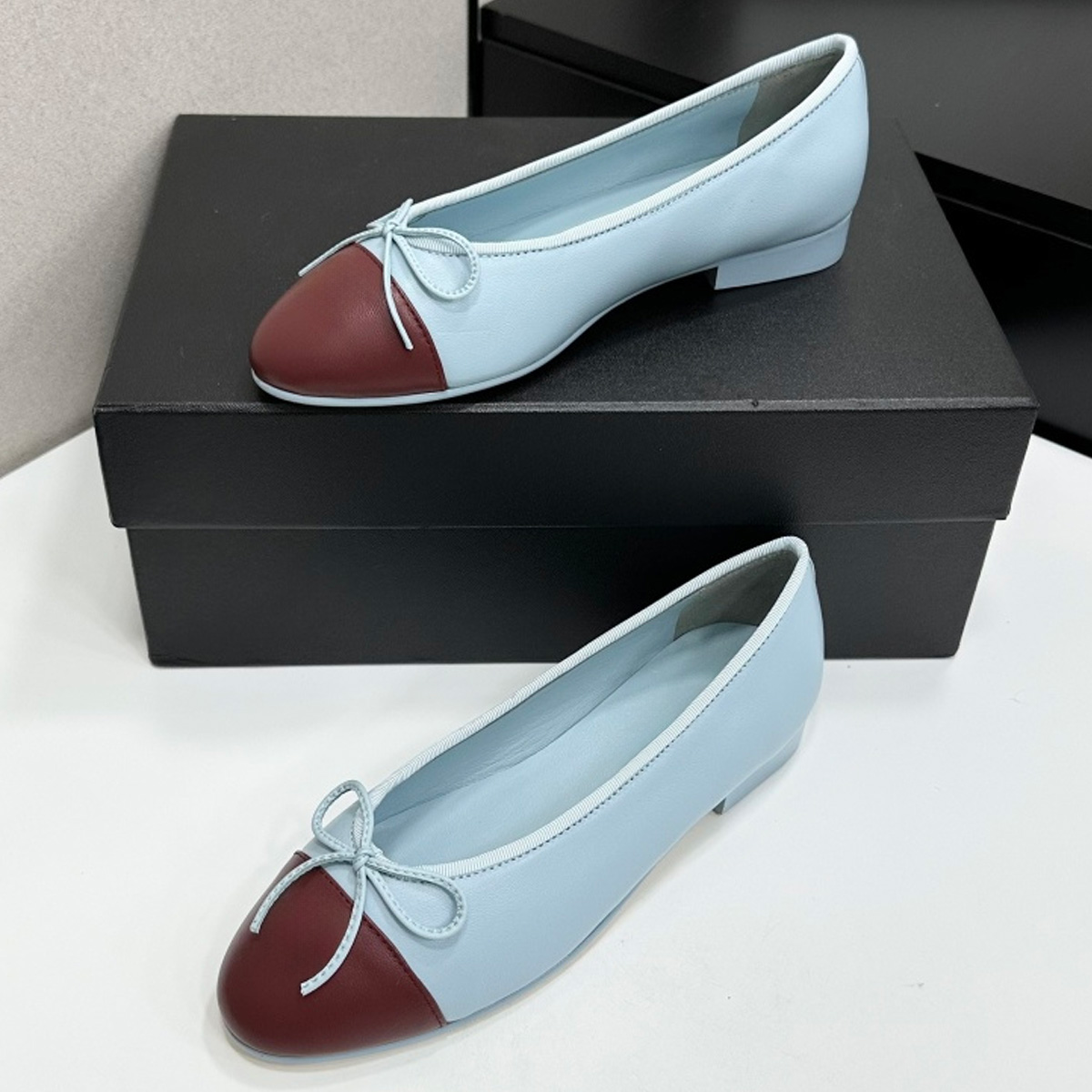 2026 Women's Two-Tone Cap-Toe  - Women Shoes With Heels avis et prix