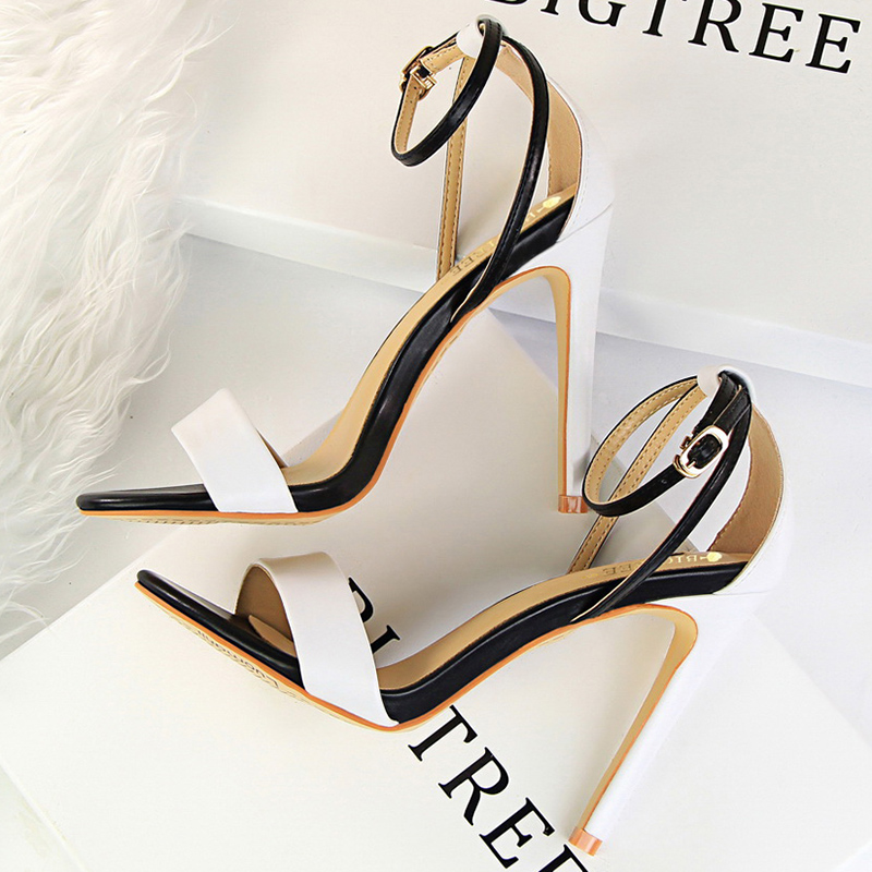 Women Black-White Concise Leat - Strappy Heeled Sandals avis et prix