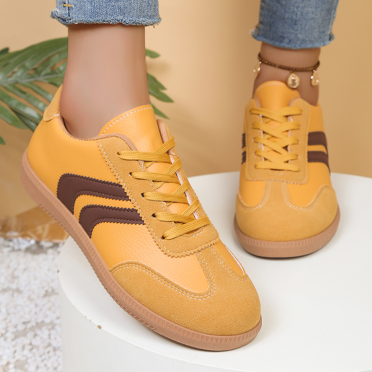Fashionable Yellow Women's Cas - Women Shoes For Walking avis et prix