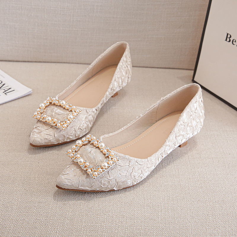 Ivory Textured Satin Pointed T - Ankle Strap Heels avis et prix